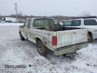 1992 Ford F-150 with VIN 1FTEX15Y5NKB85499, listed as a IAAI auction lot 41622266 with Not provided miles and . Bid and sale history available at DreamBid. Image 3.