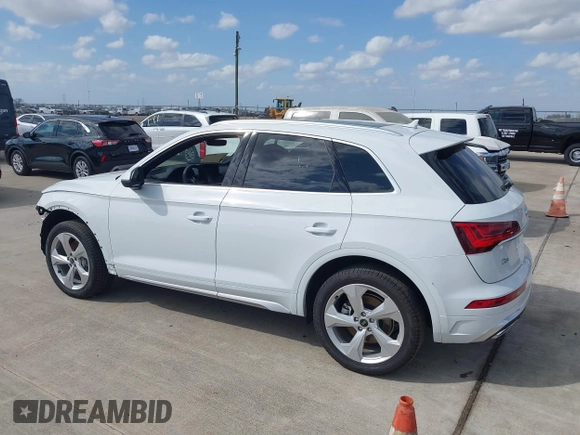 2025 Audi Q5 S line Premium Plus with VIN WA1EAAFY1S2016070, listed as a IAAI auction lot 41764724 with 2,491 mi miles and . Bid and sale history available at DreamBid. Image 15.