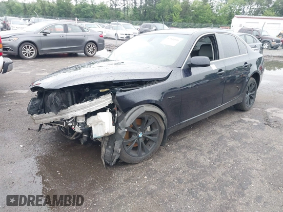 2005 BMW 5 Series 530i z VIN WBANA735X5B819688, wystawiony jako IAAI lot #42204101 z przebiegiem Nie podano mil oraz . Historia ofert i sprzedaży dostępna na DreamBid. Obrazek 17.
