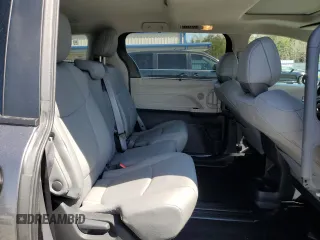 2024 Toyota Sienna XLE with VIN 5TDYRKEC1RS190859, listed as a Copart auction lot 50595315 with 43,858 mi miles and Salvage Title. Bid and sale history available at carsss.com. Image 11.