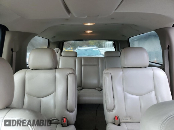 2005 Chevrolet Suburban Z71 with VIN 3GNFK16Z95G145435, listed as a Copart auction lot 83986034 with 186,709 mi miles and Clean Title. Bid and sale history available at carsss.com. Image 10.