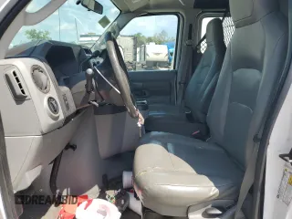 2011 Ford Econoline Cargo Commercial с VIN 1FTSS3EL5BDA21431, выставлен на аукционе Copart как лот 58396004 с пробегом 194 387 миль миль и На запчасти • Non repairable. История ставок и продаж доступна на DreamBid. Изображение 7.