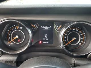 2022 Jeep Gladiator Willys с VIN 1C6HJTAGXNL126957, выставлен на аукционе Copart как лот 58491754 с пробегом 14 601 миль миль и Чистый • Clean title. История ставок и продаж доступна на DreamBid. Изображение 9.