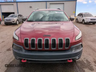 2015 Jeep Cherokee Trailhawk z VIN 1C4PJMBSXFW649425, wystawiony jako Copart lot #52900735 z przebiegiem 89 345 mil mil oraz Szkoda całkowita • Salvage title. Historia ofert i sprzedaży dostępna na DreamBid. Obrazek 5.