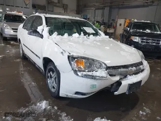 2004 Chevrolet Malibu with VIN 1G1ZS52F24F135055, listed as a IAAI auction lot 41591553 with 51,386 mi miles. Bid and sale history available at carsss.com. Image 6.