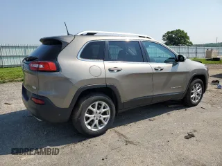 2017 Jeep Cherokee Latitude z VIN 1C4PJMCS0HW606505, wystawiony jako Copart lot #59807475 z przebiegiem 83 035 mil mil oraz Czysty tytuł • Clean title. Historia ofert i sprzedaży dostępna na DreamBid. Obrazek 3.