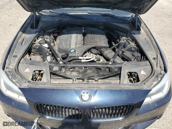 2014 BMW 5 Series 535i with VIN WBA5B1C53ED477614, listed as a Copart auction lot 52116925 with 166,930 mi miles and Clean Title. Bid and sale history available at carsss.com. Image 11.