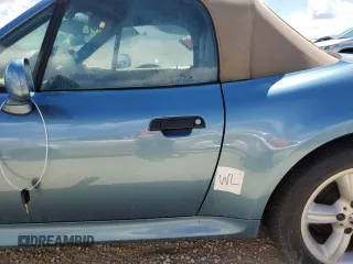 2001 BMW Z3 2.5 z VIN WBACN33411LM03450, wystawiony jako Copart lot #74182304 z przebiegiem Nie podano mil oraz Szkody całkowita. Historia ofert i sprzedaży dostępna na DreamBid. Obrazek 12.