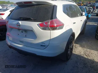 2014 Nissan Rogue SV with VIN 5N1AT2MT7EC751433, listed as a IAAI auction lot 42053564 with 207,476 mi miles and . Bid and sale history available at DreamBid. Image 4.