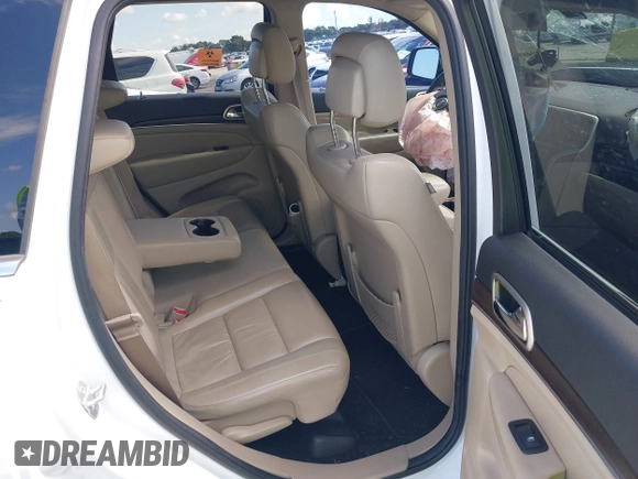 2014 Jeep Grand Cherokee Limited with VIN 1C4RJEBGXEC449252, listed as a IAAI auction lot 39946044 with 1 mi miles. Bid and sale history available at carsss.com. Image 8.