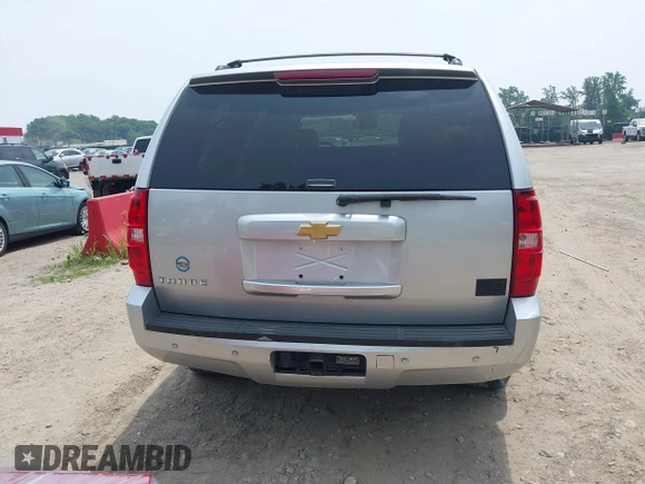2013 Chevrolet Tahoe LT with VIN 1GNSCBE06DR320906, listed as a IAAI auction lot 42505492 with 161,162 mi miles and . Bid and sale history available at DreamBid. Image 17.