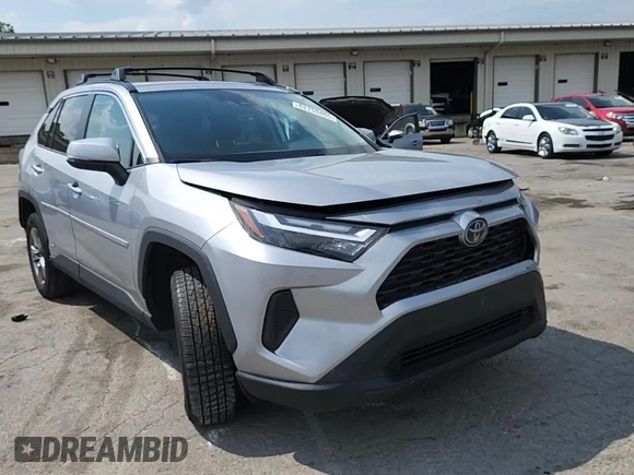2022 Toyota RAV4 Hybrid XLE z VIN 4T3RWRFV8NU057126, wystawiony jako Copart lot #62759465 z przebiegiem 56 094 mil mil oraz Szkoda całkowita • Salvage title. Historia ofert i sprzedaży dostępna na DreamBid. Obrazek 13.