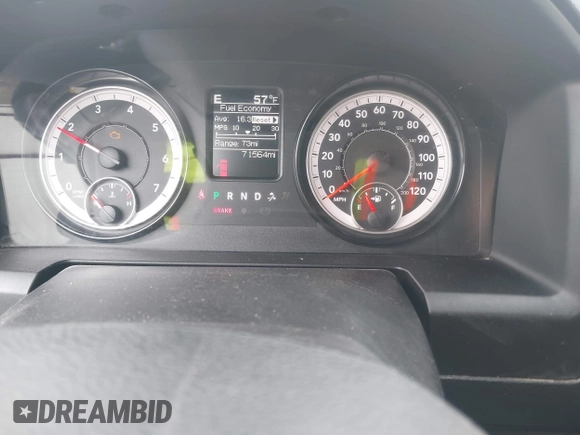 2022 Ram 1500 Tradesman z VIN 1C6RR6FG9NS222835, wystawiony jako IAAI lot #42156693 z przebiegiem 71 564 mil mil oraz . Historia ofert i sprzedaży dostępna na DreamBid. Obrazek 7.