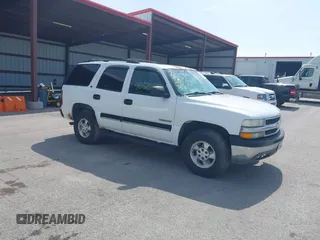 2001 Chevrolet Tahoe LT z VIN 1GNEK13T01J287838, wystawiony jako IAAI lot #42525773 z przebiegiem 145 730 mil mil oraz . Historia ofert i sprzedaży dostępna na DreamBid. Obrazek 1.