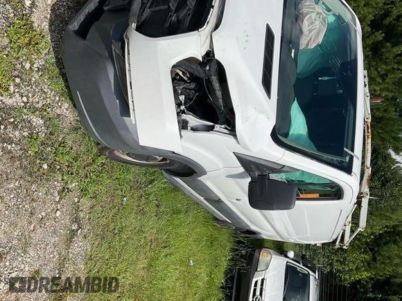 2017 Ford Transit z VIN 1FTYE1YMXHKA68114, wystawiony jako IAAI lot #42742955 z przebiegiem 245 470 mil mil oraz . Historia ofert i sprzedaży dostępna na DreamBid. Obrazek 26.