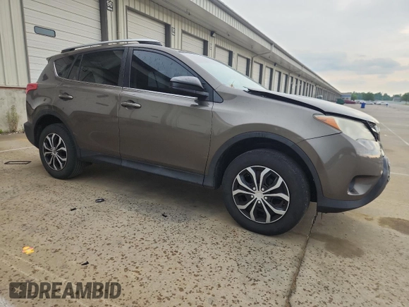2015 Toyota RAV4 LE with VIN 2T3BFREV9FW391217, listed as a Copart auction lot 61019525 with 84,908 mi miles and Salvage title. Bid and sale history available at DreamBid. Image 4.