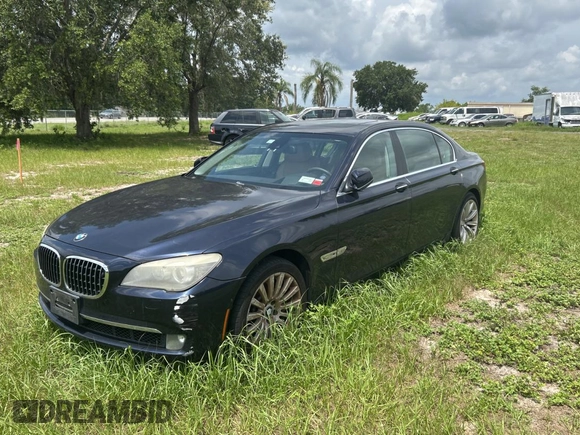 2012 BMW 7 Series 750Li xDrive with VIN WBAKC8C59CC437999, listed as a Copart auction lot 59036005 with 145,420 mi miles and Clean title. Bid and sale history available at DreamBid. Image 2.