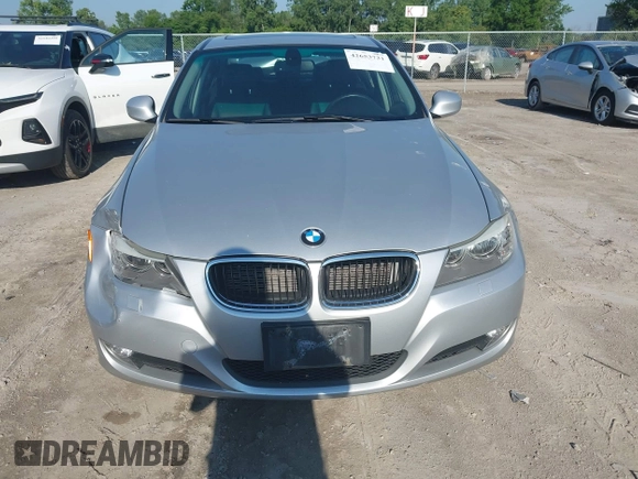 2011 BMW 3 Series 328i xDrive with VIN WBAPK7C57BF087773, listed as a IAAI auction lot 42653731 with 107,868 mi miles and . Bid and sale history available at DreamBid. Image 12.