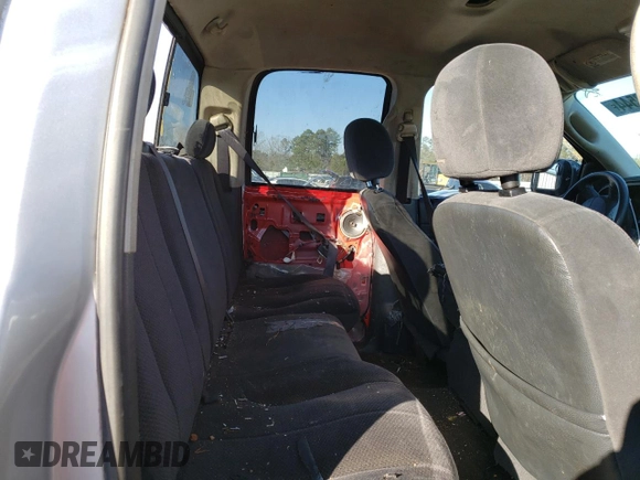 2005 Dodge 1500 SLT z VIN 1D7HU18DX5S312543, wystawiony jako Copart lot #52476795 z przebiegiem 305 437 mil mil oraz Nie do naprawy • Non repairable. Historia ofert i sprzedaży dostępna na DreamBid. Obrazek 10.