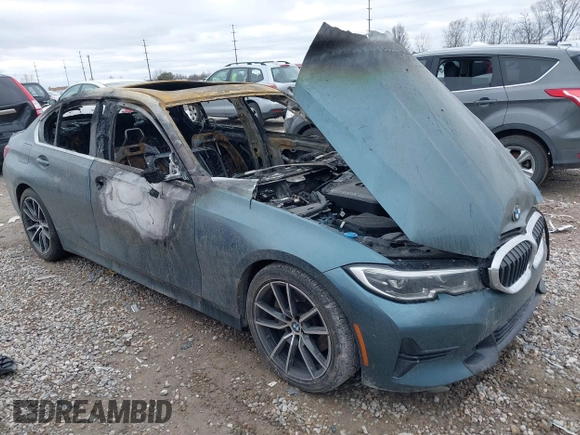 2020 BMW 3 Series 330i with VIN 3MW5R1J0XL8B12327, listed as a IAAI auction lot 41733092 with 1 mi miles. Bid and sale history available at carsss.com. Image 1.