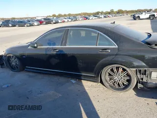 2012 Mercedes-Benz S-Class S 550 with VIN WDDNG9EB5CA452479, listed as a IAAI auction lot 38850857 with 150,641 mi miles. Bid and sale history available at carsss.com. Image 14.