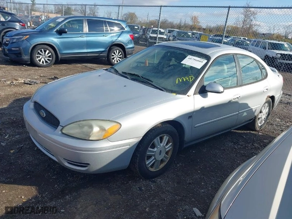 2004 Ford Taurus SEL with VIN 1FAFP56S04A205058, listed as a IAAI auction lot 40796889 with 187,562 mi miles. Bid and sale history available at carsss.com. Image 2.