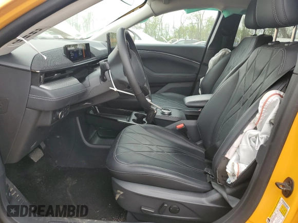 2022 Ford Mustang Mach-E Select z VIN 3FMTK1RM5NMA58236, wystawiony jako Copart lot #53661975 z przebiegiem 36 561 mil mil oraz Szkoda całkowita • Salvage title. Historia ofert i sprzedaży dostępna na DreamBid. Obrazek 7.