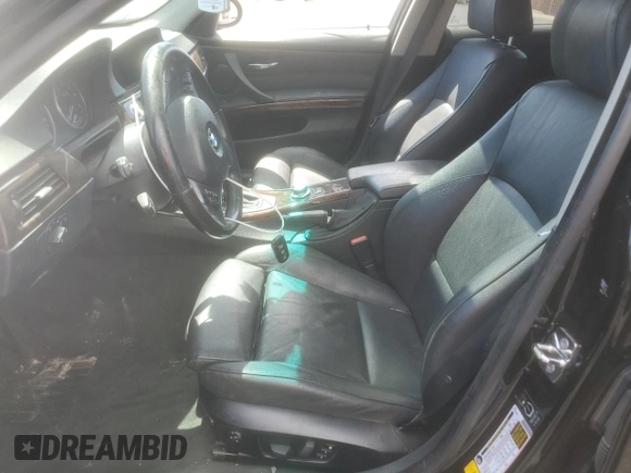 2007 BMW 3 Series 328xi with VIN WBAVC93587KX59628, listed as a Copart auction lot 60753115 with 161,868 mi miles and Salvage title. Bid and sale history available at DreamBid. Image 7.