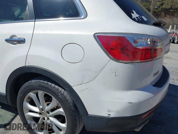 2011 Mazda CX-9 Grand Touring with VIN JM3TB2DA5B0301556, listed as a IAAI auction lot 41771567 with 175,503 mi miles. Bid and sale history available at carsss.com. Image 6.
