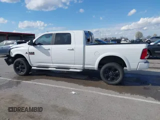 2018 Ram 2500 Big Horn z VIN 3C6UR5ML1JG177542, wystawiony jako IAAI lot #41850767 z przebiegiem 81 253 mil mil oraz . Historia ofert i sprzedaży dostępna na DreamBid. Obrazek 15.