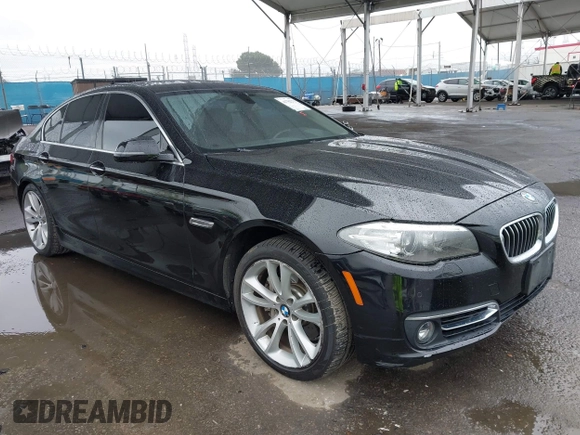 2014 BMW 5 Series 535d z VIN WBAXA5C5XED689221, wystawiony jako IAAI lot #41782273 z przebiegiem 116 510 mil mil oraz . Historia ofert i sprzedaży dostępna na DreamBid. Obrazek 1.