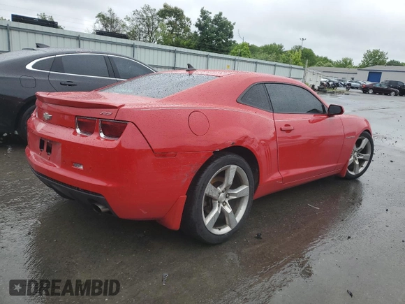 2011 Chevrolet Camaro 2LT with VIN 2G1FC1ED6B9206735, listed as a Copart auction lot 58715995 with 99,229 mi miles and Salvage title. Bid and sale history available at DreamBid. Image 3.