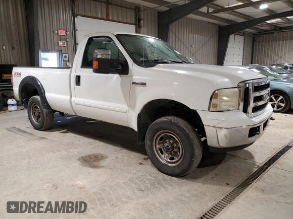 2006 Ford F-250 XL with VIN 1FTNF21506EA52363, listed as a Copart auction lot 52024205 with 112,177 mi miles and Salvage title. Bid and sale history available at DreamBid. Image 4.
