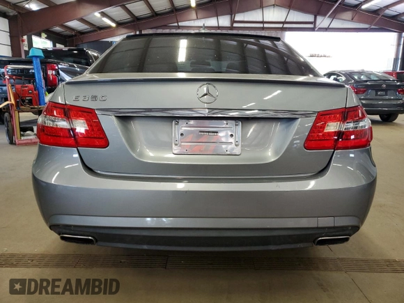 2012 Mercedes-Benz E 350 Luxury with VIN WDDHF5KB3CA619760, listed as a Copart auction lot 59657875 with 123,121 mi miles and Salvage title. Bid and sale history available at DreamBid. Image 6.