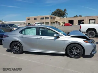 2021 Toyota Camry SE Nightshade with VIN 4T1G11AK2MU486841, listed as a IAAI auction lot 41888808 with 74,951 mi miles. Bid and sale history available at carsss.com. Image 13.