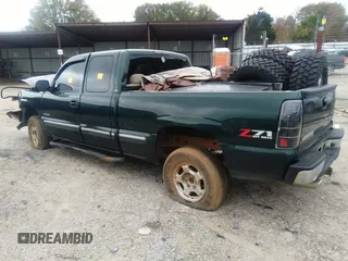2002 Chevrolet Silverado 1500 LT with VIN 2GCEK19T121128922, listed as a IAAI auction lot 35254498 with Not Provided miles and . Bid and sale history available at DreamBid. Image 3.
