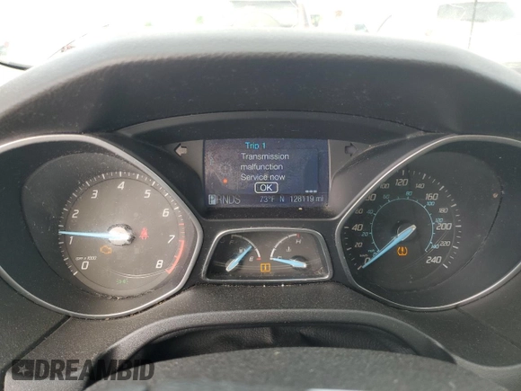 2012 Ford Focus SE with VIN 1FAHP3F27CL335046, listed as a Copart auction lot 55235175 with 128,119 mi miles and Salvage title. Bid and sale history available at DreamBid. Image 9.