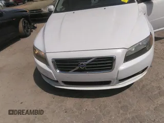 2007 Volvo S80 I6 with VIN YV1AS982871043203, listed as a IAAI auction lot 42150198 with 141,212 mi miles. Bid and sale history available at carsss.com. Image 6.