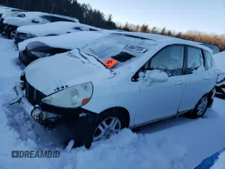 2007 Honda Fit Sport with VIN JHMGD376X7S066129, listed as a Copart auction lot 88861335 with 0 mi miles and Non Repairable. Bid and sale history available at carsss.com. Image 1.