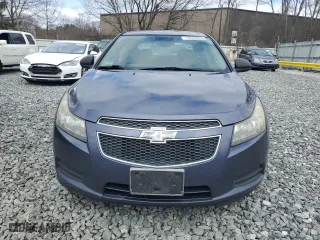 2013 Chevrolet Cruze LS with VIN 1G1PA5SG5D7295346, listed as a Copart auction lot 53536695 with 192,497 mi miles and Clean Title. Bid and sale history available at carsss.com. Image 5.