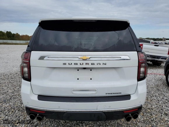 2022 Chevrolet Suburban Premier with VIN 1GNSKFKD6NR184165, listed as a Copart auction lot 72034563 with 57,954 mi miles and Clean Title. Bid and sale history available at carsss.com. Image 6.