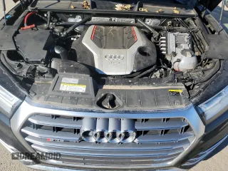 2018 Audi SQ5 Premium Plus with VIN WA1A4AFYXJ2069841, listed as a Copart auction lot 69450284 with 68,158 mi miles and Salvage Title. Bid and sale history available at DreamBid. Image 12.