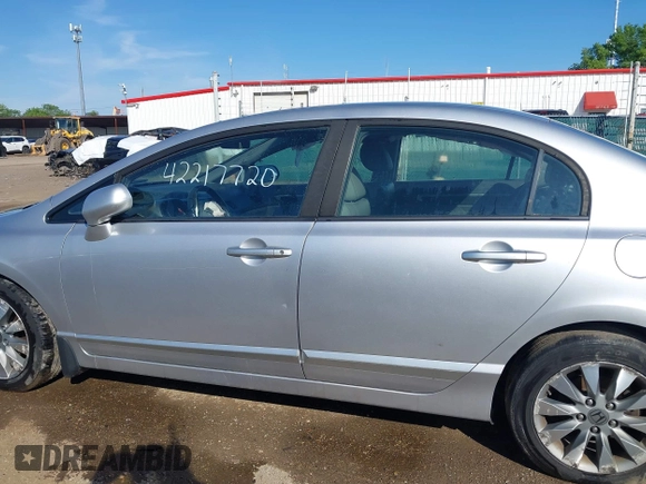 2011 Honda Civic EX-L z VIN 19XFA1F94BE023696, wystawiony jako IAAI lot #42217720 z przebiegiem 122 327 mil mil oraz . Historia ofert i sprzedaży dostępna na DreamBid. Obrazek 14.