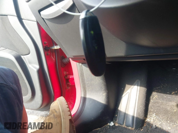 2007 Nissan Sentra SE-R z VIN 3N1BB61E47L705402, wystawiony jako IAAI lot #42459200 z przebiegiem 93 573 mil mil oraz . Historia ofert i sprzedaży dostępna na DreamBid. Obrazek 11.