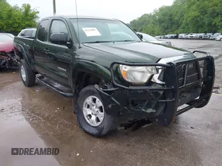 2014 Toyota Tacoma с VIN 5TFUU4EN3EX088333, выставлен на аукционе IAAI как лот 42310803 с пробегом 144 894 миль миль и . История ставок и продаж доступна на DreamBid. Изображение 1.