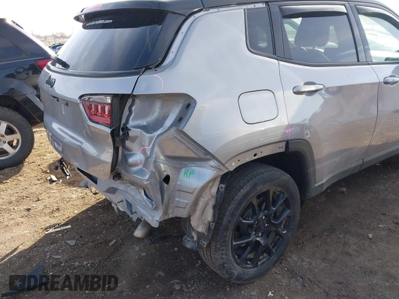 2023 Jeep Compass Latitude with VIN 3C4NJDBN7PT558797, listed as a IAAI auction lot 41854517 with 26,495 mi miles and . Bid and sale history available at DreamBid. Image 6.