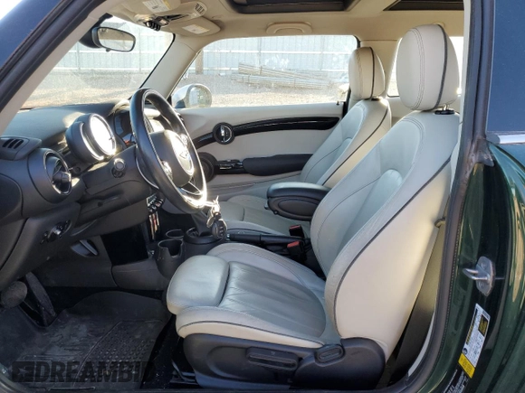 2018 MINI Hardtop Cooper S with VIN WMWXP7C57J2A47252, listed as a Copart auction lot 47598825 with 86,769 mi miles and Salvage title. Bid and sale history available at DreamBid. Image 7.