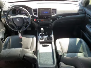 2019 Honda Ridgeline RTL-E z VIN 5FPYK3F7XKB017130, wystawiony jako Copart lot #51117255 z przebiegiem 67 746 mil mil oraz Szkody całkowita. Historia ofert i sprzedaży dostępna na DreamBid. Obrazek 8.
