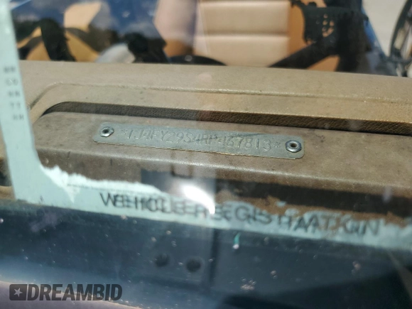 1994 Jeep Wrangler с VIN 1J4FY29S4RP467813, выставлен на аукционе Copart как лот 62484855 с пробегом 213 872 миль миль и Чистый • Clean title. История ставок и продаж доступна на DreamBid. Изображение 12.