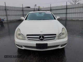 2009 Mercedes-Benz CLS-Class 5.5L with VIN WDDDJ72X59A144223, listed as a Copart auction lot 81114174 with 164,096 mi miles and Salvage Title. Bid and sale history available at carsss.com. Image 5.